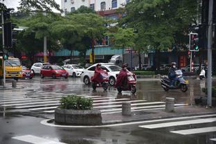 买提江告别海港：生活没有十全十美，以后想起这四年依然美好